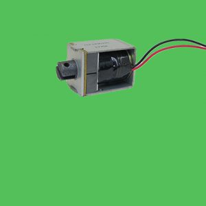 Magnetic latching solenoid